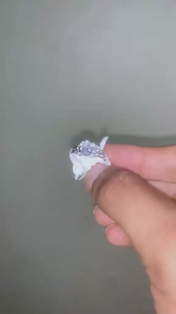 Soul Script Ring with box